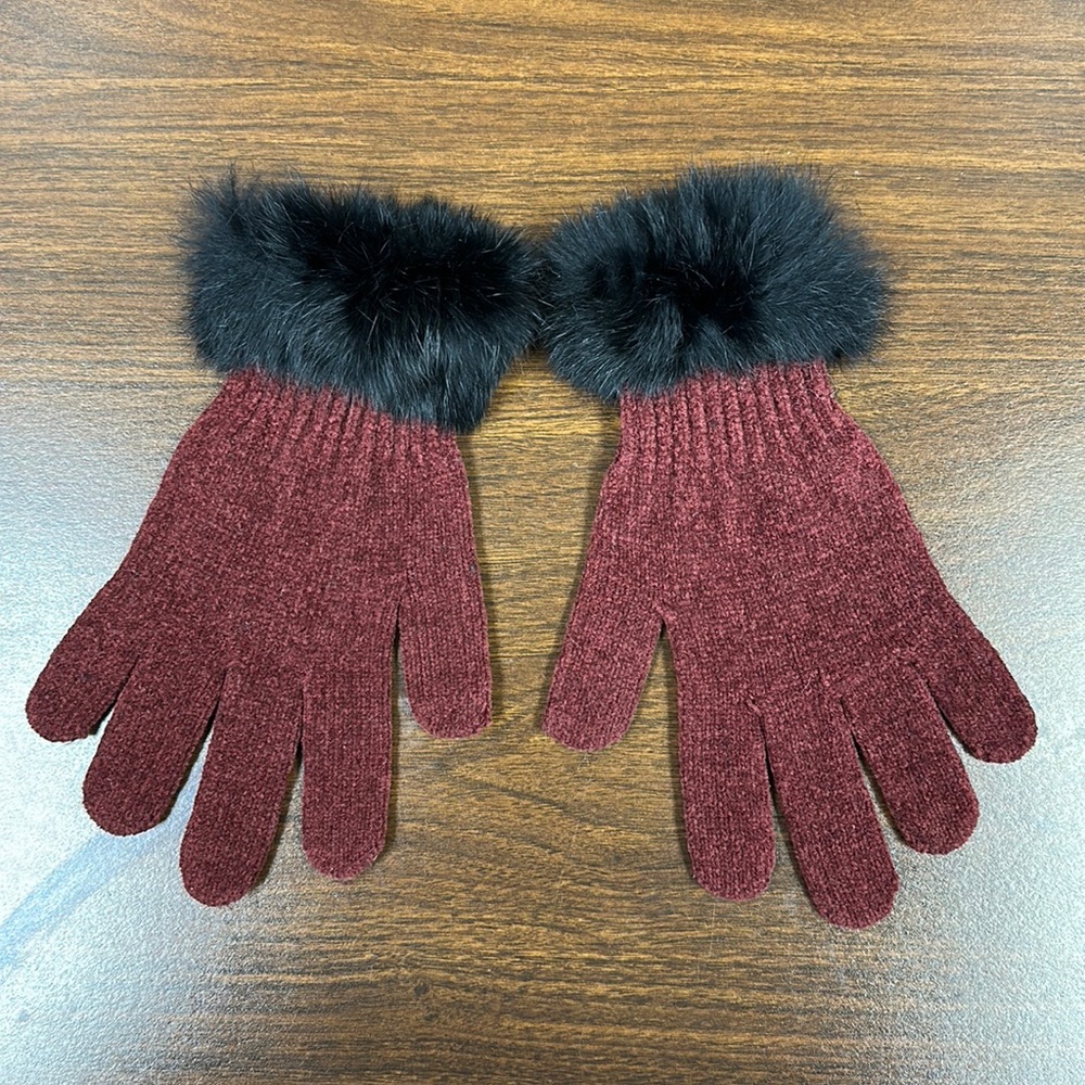 Garnet & Black Fur Cuff Gloves